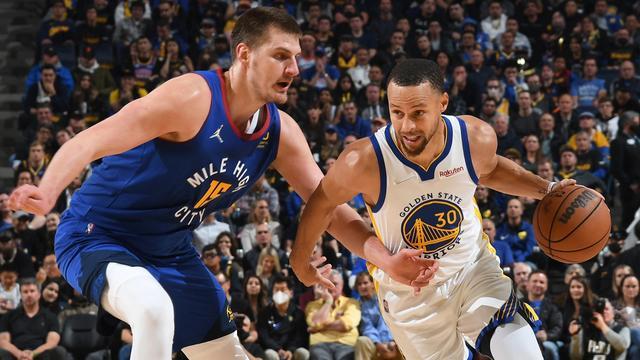 格外耀眼，百度地图APP搜“泰州”会出现“泰州总冠军”字样（在百度地图APP搜索“泰州”将出现“泰州总冠军”提示，格外醒目）