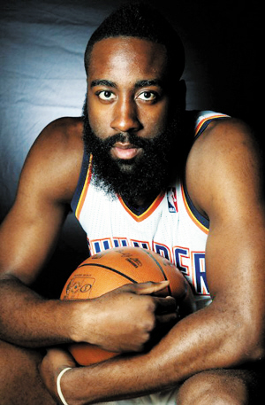 西海岸区领导：中超各队运营都很困难，政府部门必须要支持（西海岸区领导称中超俱乐部经营普遍艰难，呼吁政府部门加大支持）