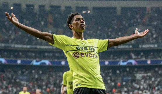 KD：经历这些艰难的比赛，对我们整个团队来说都非常重要（KD：这些艰难的比赛对全队意义重大）