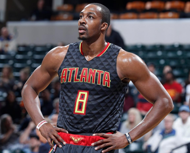 替补球员关键进球逆转比赛局势（替补登场献关键进球扭转战局）