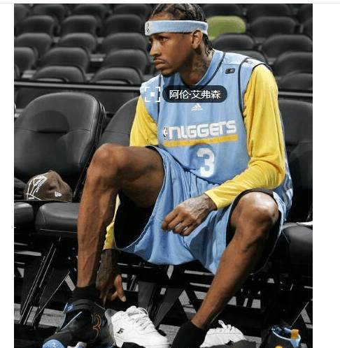 罗伯逊：萨拉赫是队史最佳之一，希望能继续与他并肩作战（罗伯逊：萨拉赫堪称队史传奇之一，盼与他继续携手征战）