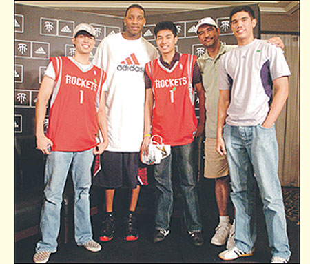 斯帕莱蒂：踢无锋不是想刺激前锋，是因为我确信那是正确体系（斯帕莱蒂：无锋阵并非为激励前锋，我坚信那才是正确的体系）