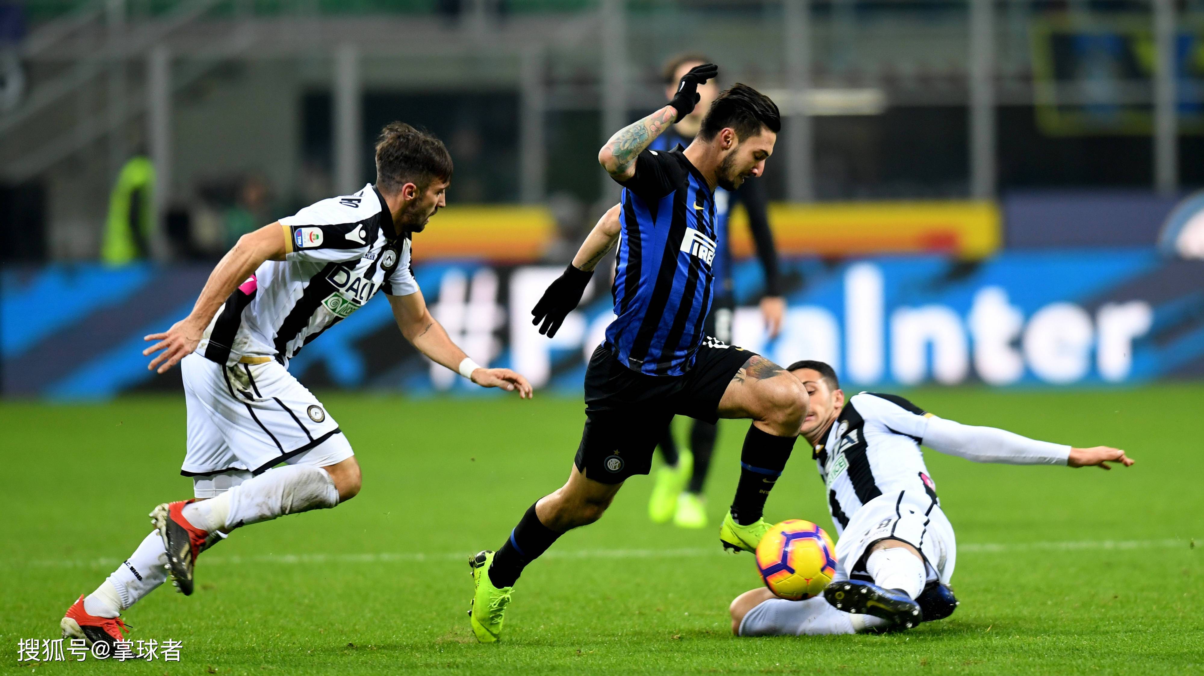 纳兹·里德生涯总得分突破5000分，森林狼队史第九人（纳兹·里德生涯得分破5000，成森林狼队史第九位达成者）