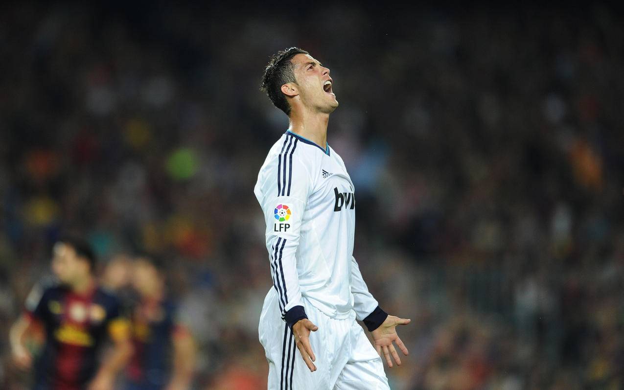 门将连续零封刷新赛季纪录（门将连场零封改写赛季纪录）