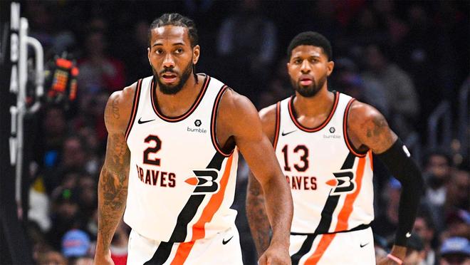 德罗西取热那亚生涯首胜，率队时隔239天再次意甲主场赢球（德罗西首胜热那亚，率队时隔239天再度在意甲主场取胜）