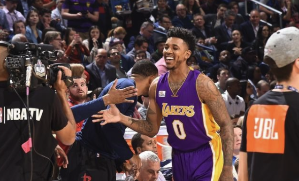 西班牙历史上12次面对土耳其7胜4平1负，唯一失利是在71年前（西班牙对土耳其12战7胜4平1负，唯一败仗已是71年前）