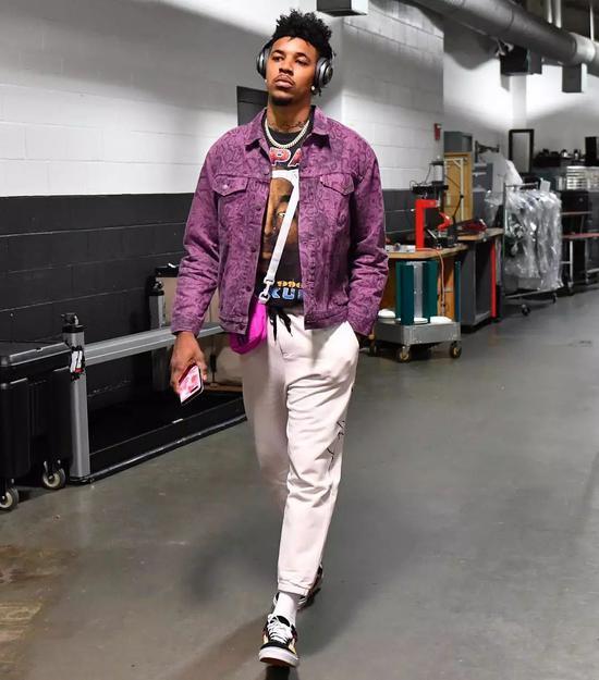 广东101-75大胜江苏！球员评分：4人满分，3人良好，1人不合格（广东101比75轻取江苏，球员打分出炉：4人满分、3人良好、1人不及格）